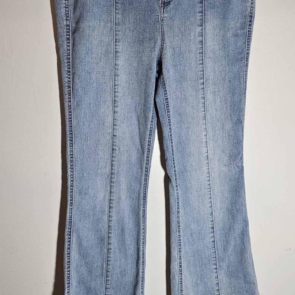 Altar'd State Light Blue Stretch Flare Jeans Size 6